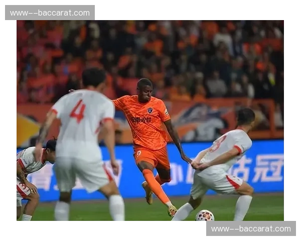 上海海港关键传球成功率48% 对比对手29%优势明显